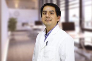 Ivan Patricio Guaya, Dermatólogo - Tricología y trasplante capilar